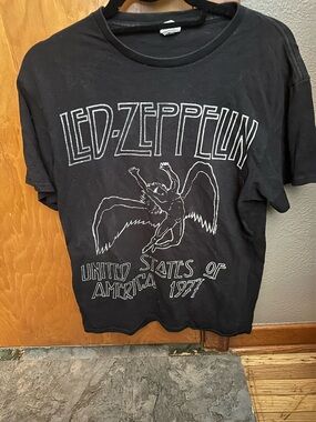 Led Zeppelin Black Graphic Tee